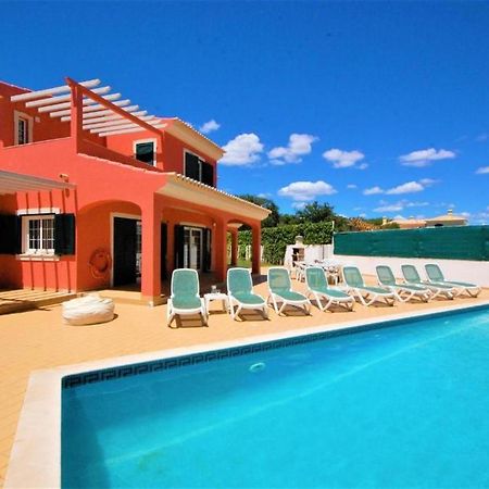 Villa Mikael - Free Wi-Fi - Aircon - Private Pool By Bedzy アルブフェイラ エクステリア 写真